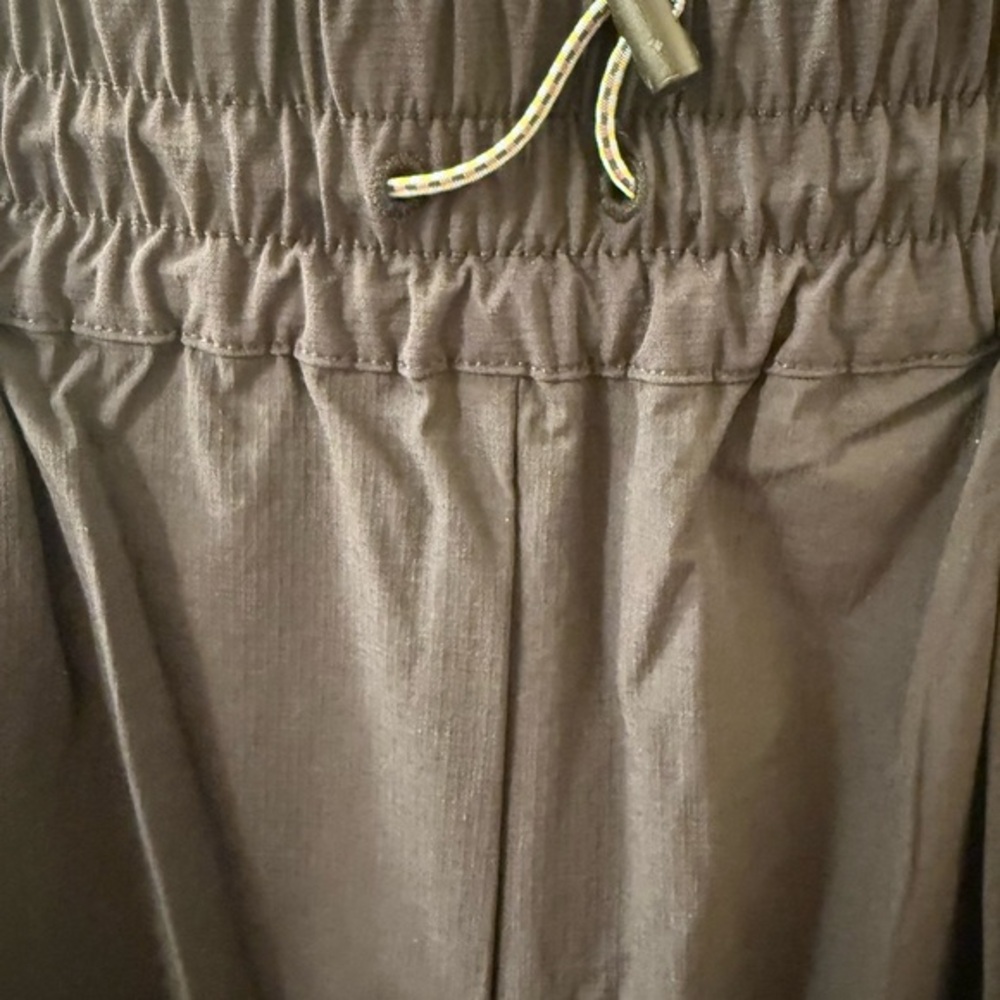Fabletics Women's Heights Cargo Drawstring Pant Black Medium Baggy Wide Leg - Picture 6 of 11
